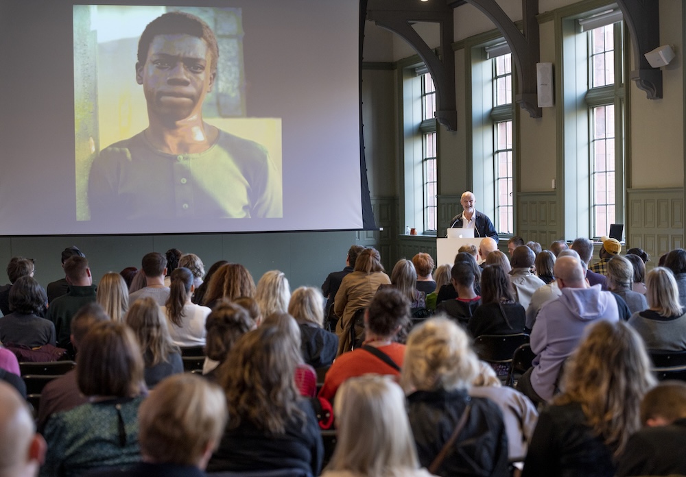 We’re hiring: Deputy Director